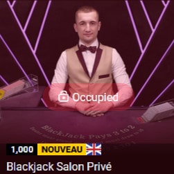 Table Blackjack Salon Privé d'Ezugi sur Magical Spin